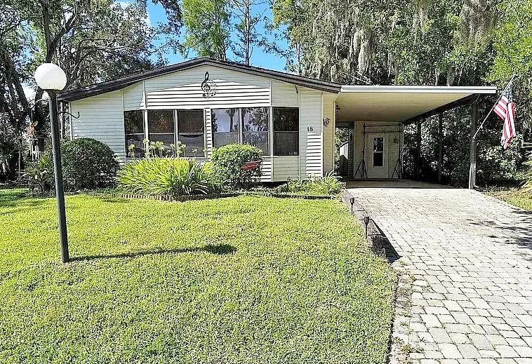 15 Linden Falls Dr.