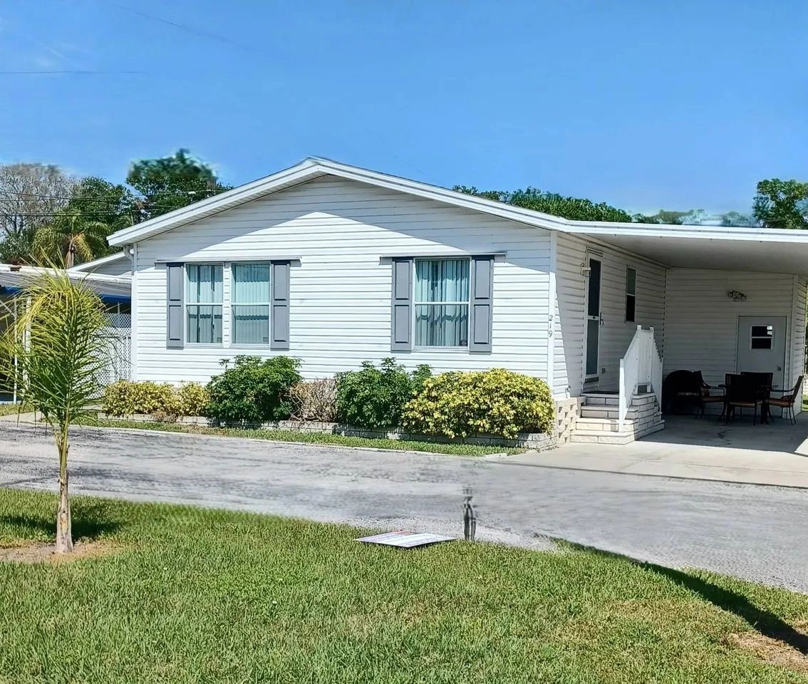 Shady Lane Oaks - 55 Plus Park Lot 35
