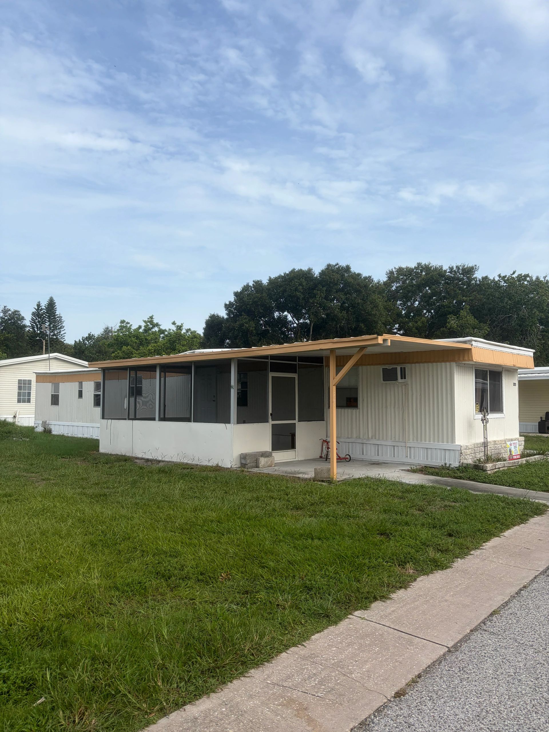Twin Lakes MHP - 55 Plus Park Lot 219