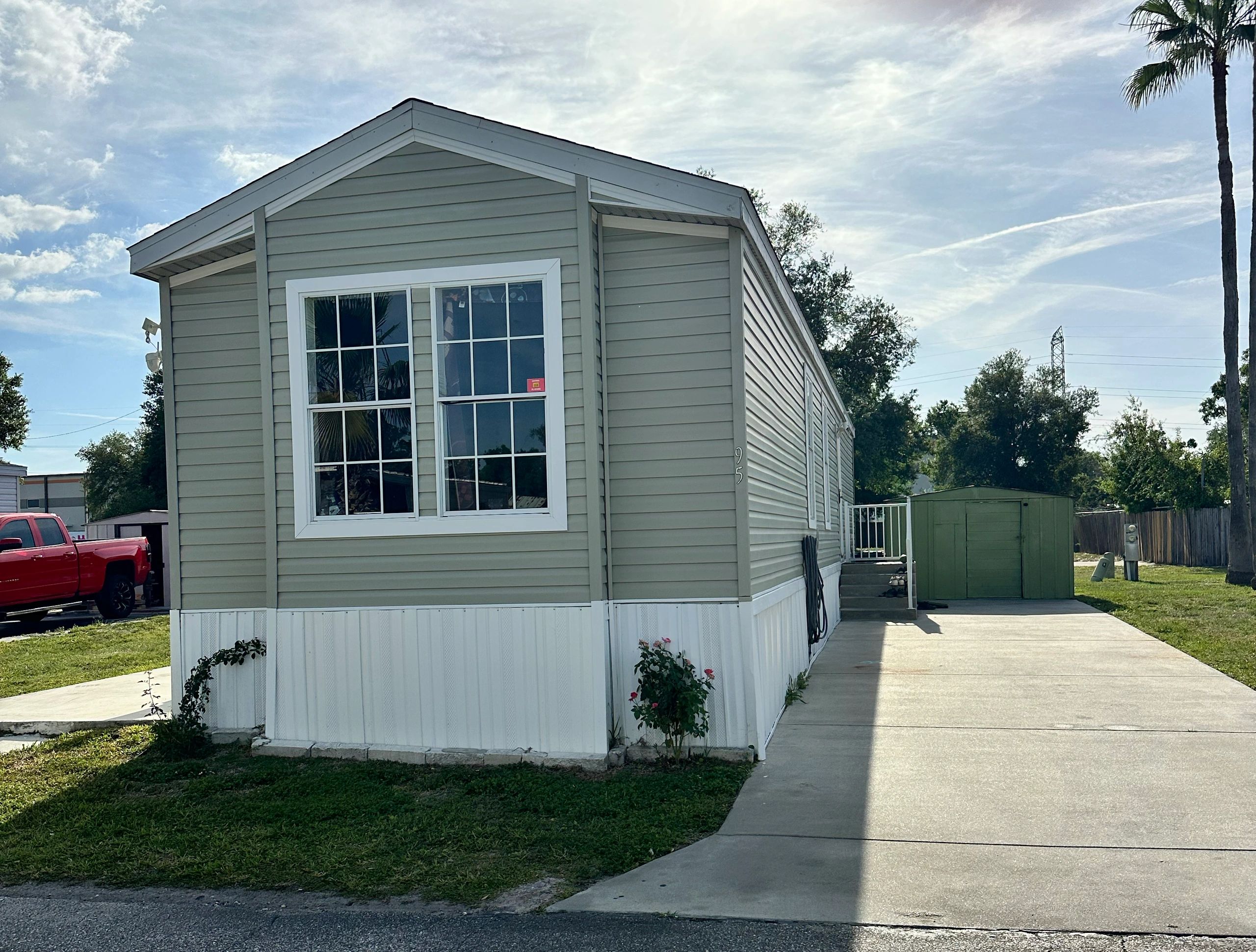 Twin Lakes MHP - 55 Plus Park Lot 1214